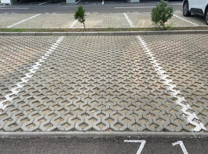 Oasis Studio * Bucharest