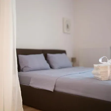 Oasis Studio Apartment